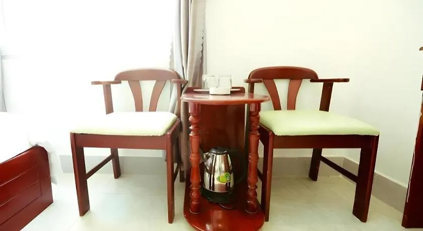 Xuan Hung Hotel Дананг