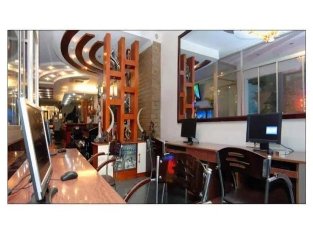 Xuan Hung Hotel Дананг 2*,
