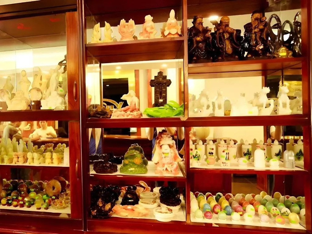 **  Xuan Hung Hotel Da Nang Vietnam