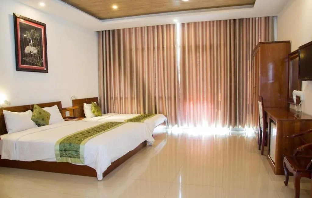 Xuan Hung Hotel Da Nang 2*,  Vietnam