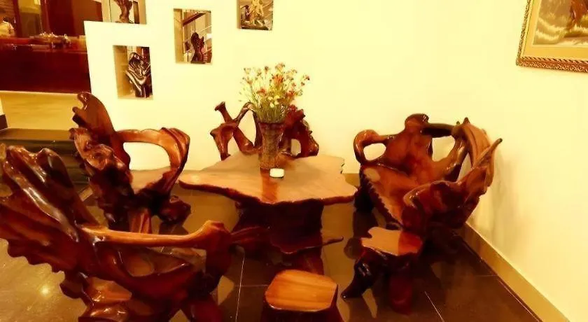 **  Xuan Hung Hotel Da Nang Vietnam